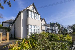 Photo 18- click for photo gallery